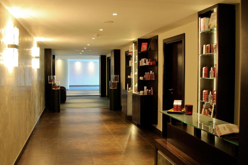 Le Daya Hotel & Spa - Boutique Hotel Рокбрюн-сюр-Аржан Екстериор снимка